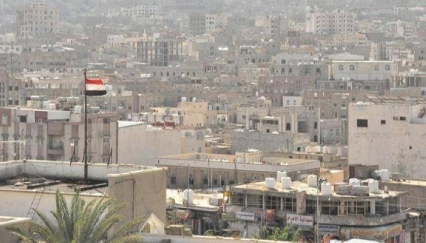 ردود فعل عربية ودولية: المجلس الرئاسي يجسد الشرعية اليمنية