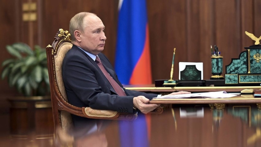 بوتين: الاقتصاد الروسي نجح في مقاومة العقوبات الغربية