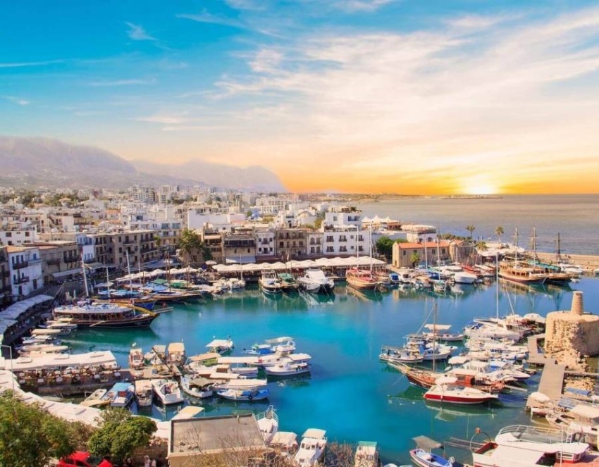 قبرص تلغي شرط إلزام السائحين بملء استمارة قبل الوصول ضمن قيود مكافحة كورونا