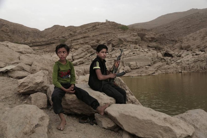 اليمن.. الحوثيون يوقعون على خطة تمنعهم من تجنيد الأطفال