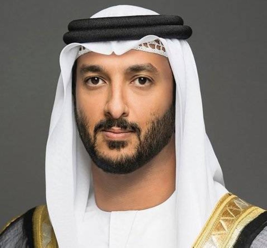 عبدالله بن طوق: الإرث الإنساني للشيخ زايد مصدر فخر واعتزاز وإلهام الإمارات