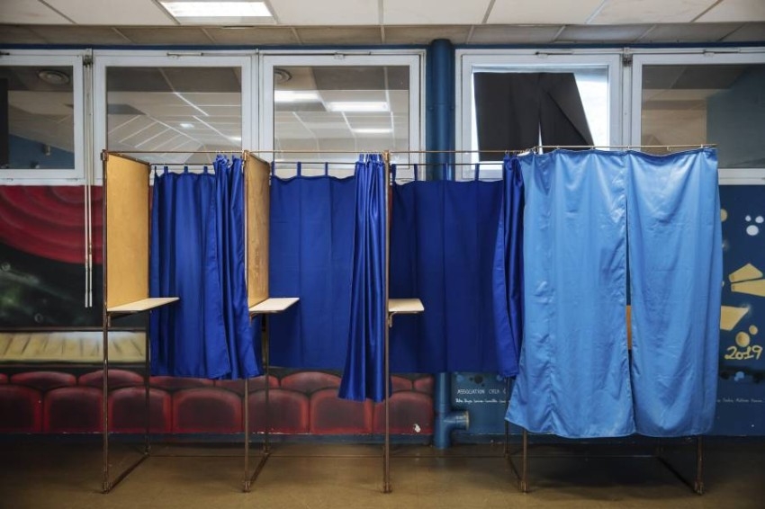الانتخابات الفرنسية: لماذا يحظى الاقتراع الرئاسي بأهمية تاريخية؟