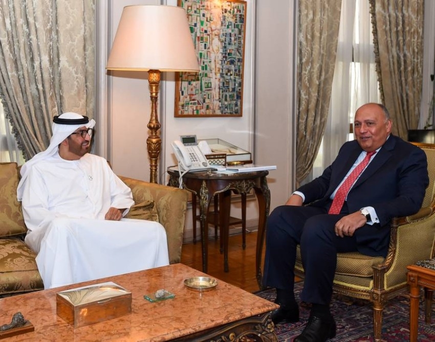 سلطان الجابر يلتقي وزير خارجية مصر