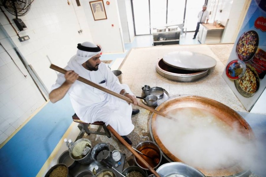 صناعة الحلويات تنتعش في البحرين خلال شهر رمضان