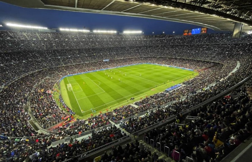 برشلونة يفقد «كامب نو» في موسم 2023-24