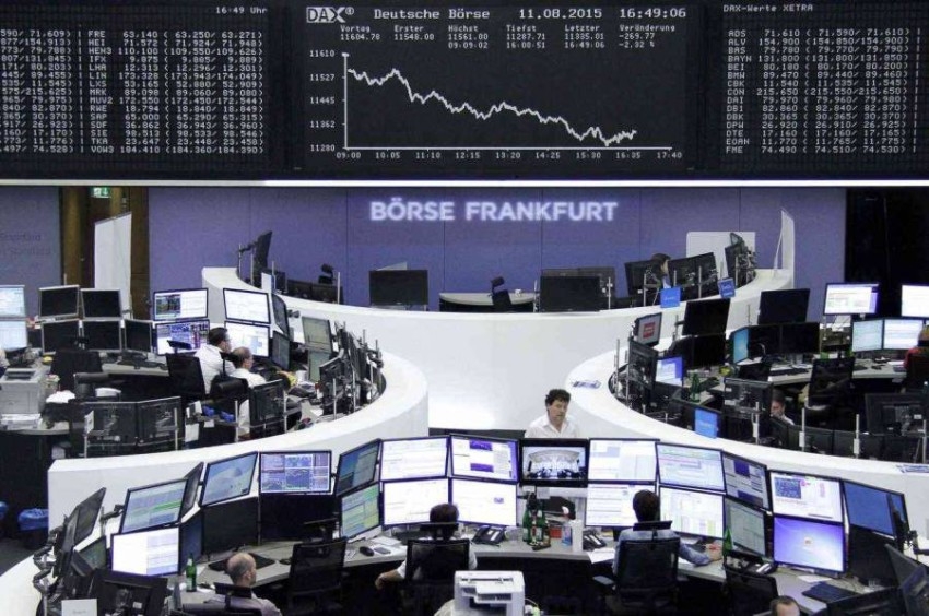 بداية قاتمة لأسهم أوروبا في مايو وسط خسائر حادة