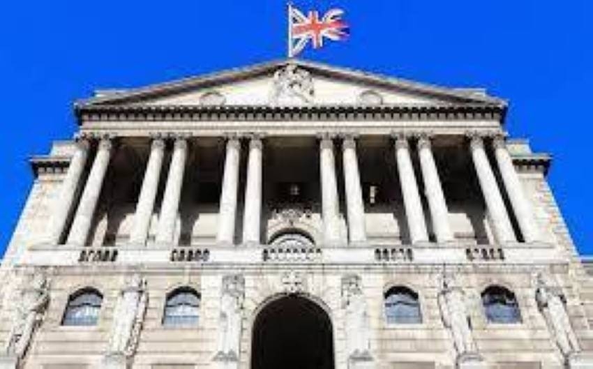 بنك إنجلترا يرفع معدل الفائدة بـ25 نقطة أساس إلى 1%