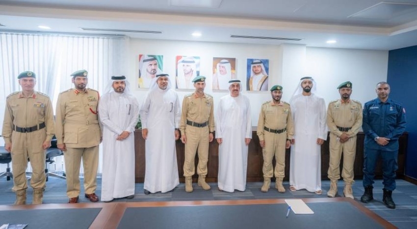 القائد العام لشرطة دبي يطلع على أنظمة مركز إينوك للاستجابة الطارئة