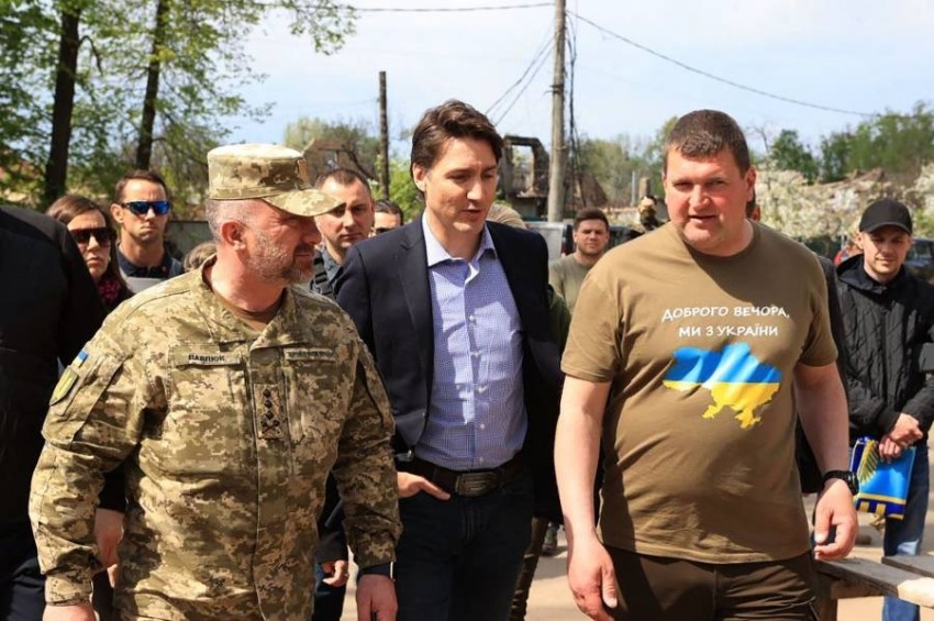رئيس الوزراء الكندي يصل أوكرانيا