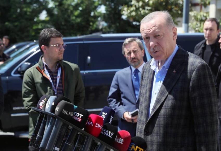 أردوغان يزور الإمارات لتقديم واجب العزاء في وفاة خليفة بن زايد