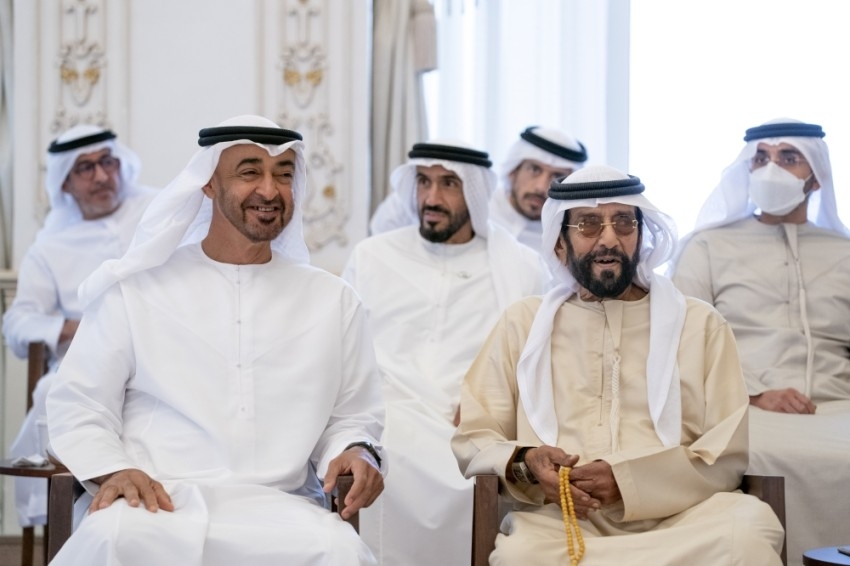 حكوميون واقتصاديون: محمد بن زايد يعزز الثقة لمواصلة نهضة الإمارات الاقتصادية