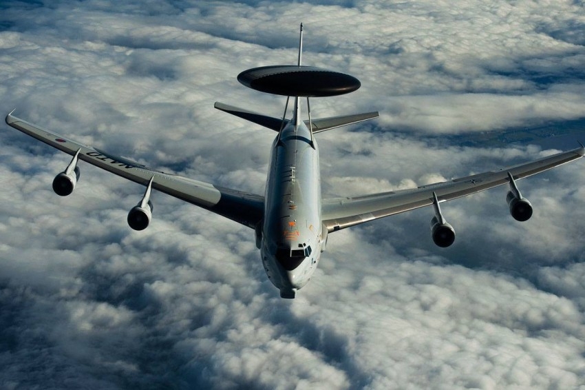 الجيش الأمريكي يواجه نقصاً في طائرات «الإنذار المبكر»