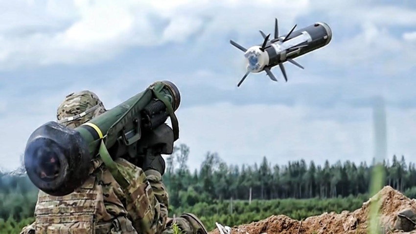 ألبانيا تعزز دفاعاتها بصواريخ جافلين المضادة للدبابات