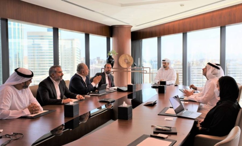 غرفة دبي للاقتصاد الرقمي و«إكويتي» تبحثان زيادة مساهمة 
القطاعات الرقمية