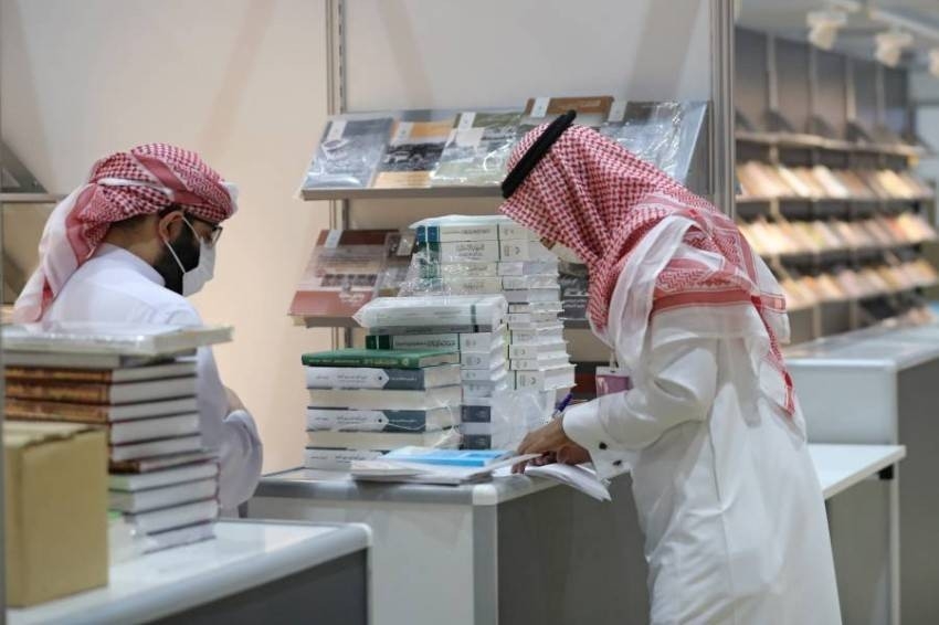 20 % نمو مبيعات معرض أبوظبي الدولي للكتاب سنوياً