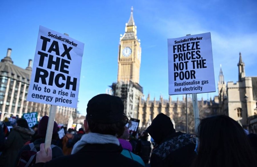 بريطانيا تفرض ضريبة على شركات النفط العملاقة لكبح التضخم