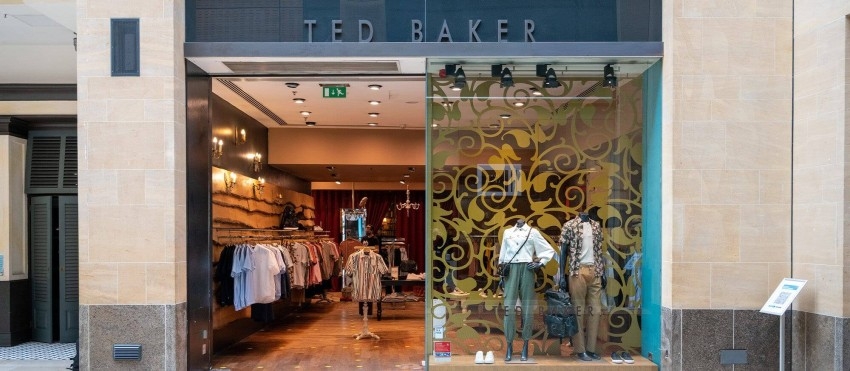 Ted Baker تقلص خسائرها وتشهد ارتفاعاً في المبيعات في 2022