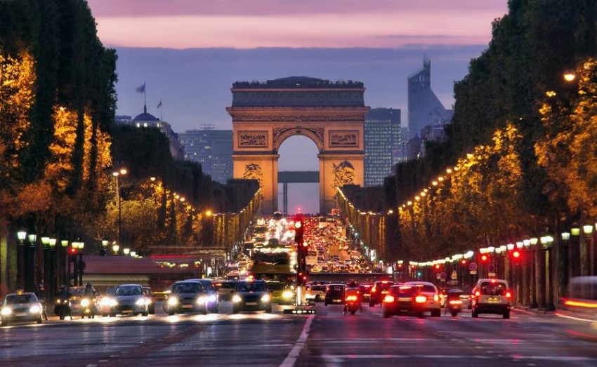 فرنسا تتوقع نمواً اقتصادياً خلال العام الجاري رغم ضغوط التضخم