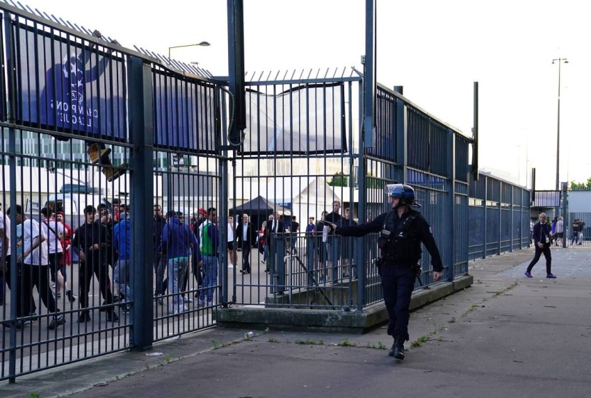 قائد شرطة باريس يقرّ بـ«الفشل» في إدارة نهائي أبطال أوروبا