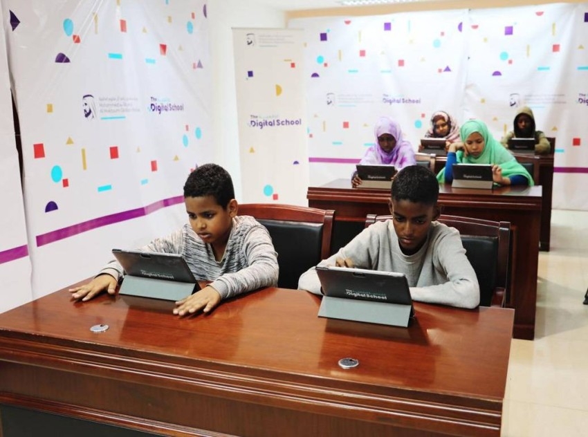 تعليم 100 ألف طالب ضمن «المدرسة الرقمية» في موريتانيا