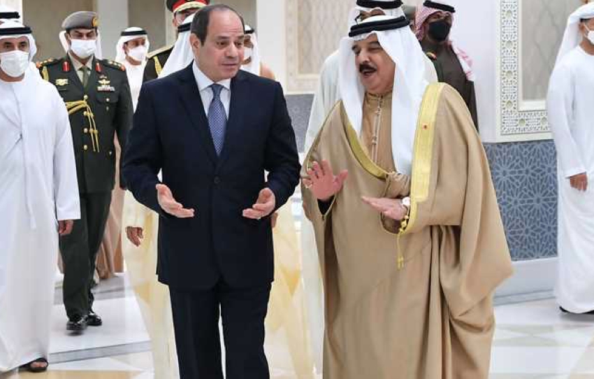 السيسي يستقبل ملك البحرين في شرم الشيخ
