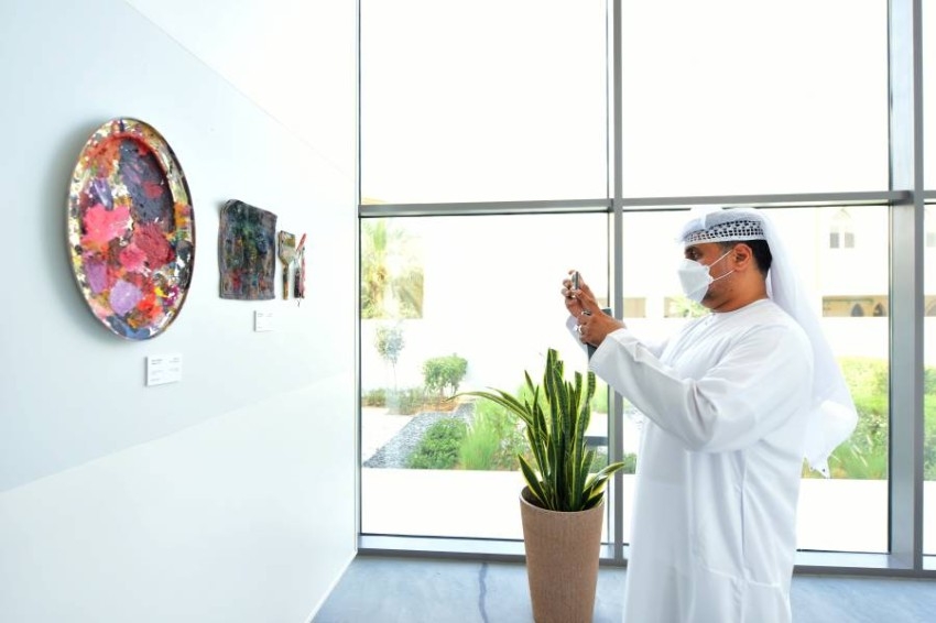 «دبي للثقافة» تدشن «التبدّل والتحوّل» في مكتبة الصفا