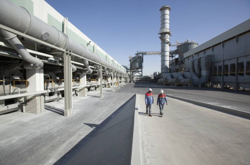 شركة «الإمارات العالمية للألومنيوم» تعتزم إنشاء مصنع يعتمد على الطاقة 
الشمسية