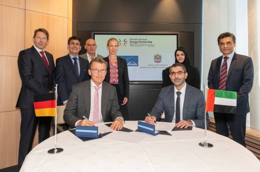 الإمارات وألمانيا تتعاونان بقطاع الطاقة النظيفة