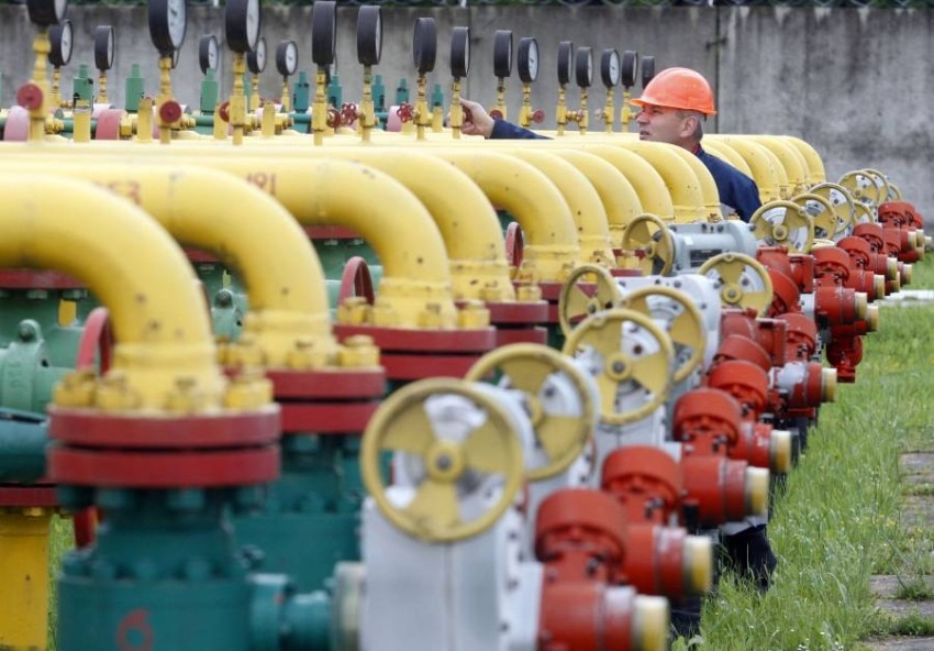 ألمانيا تبدأ استهلاك احتياطي الغاز بسبب انخفاض الإمدادات الروسية