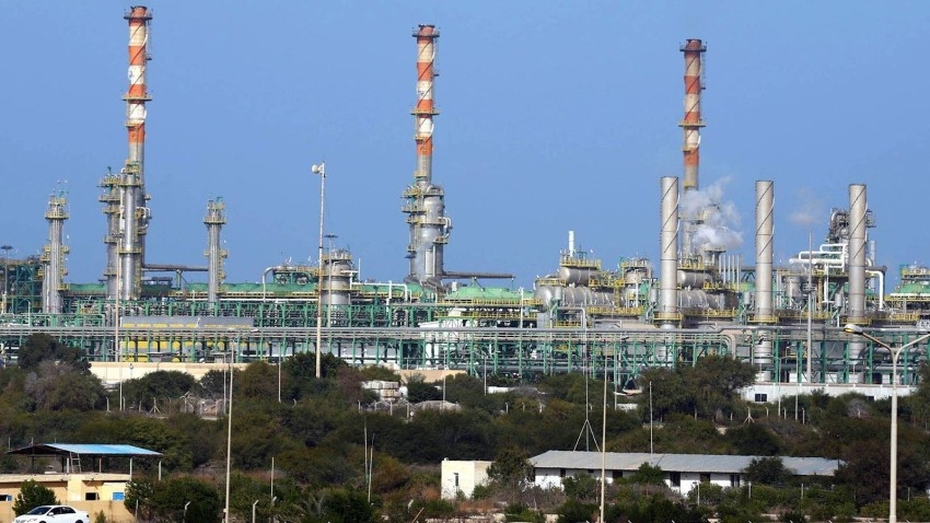 الليبية للنفط تعلن بدء ضخ الغاز من حقل «الفارغ»