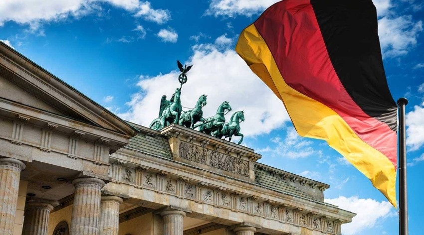 ألمانيا على أعتاب الركود بعد تراجع ثقة قطاع الأعمال