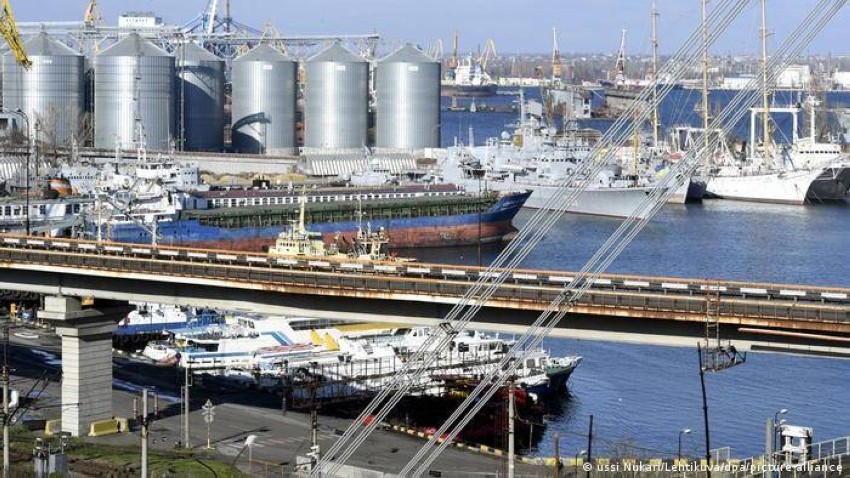 الكرملين: الضربات على ميناء أوديسا لا تؤثر على صادرات الحبوب