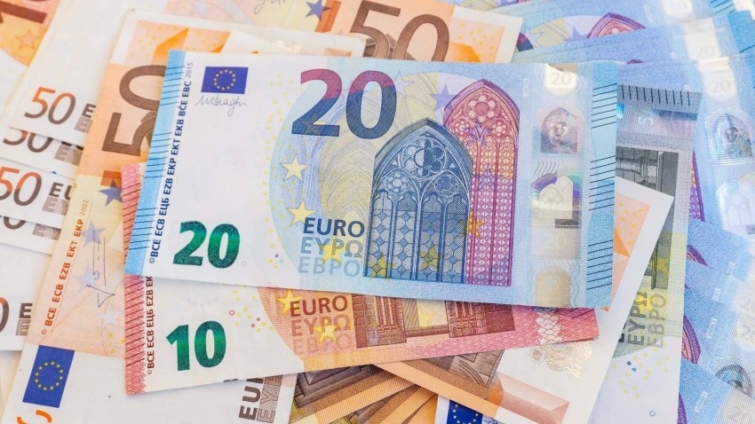 سعر اليورو مقابل الريال السعودي والدرهم الإماراتي اليوم الجمعة 29 يوليو 2022