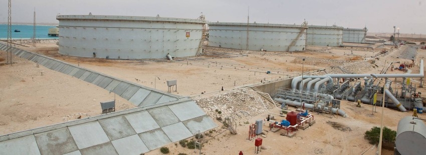 مصر تزيد السعة التخزينية لميناء الحمـراء النفطي إلى 5.3 مليون برميـل