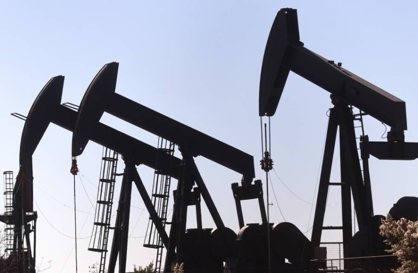 النفط يصعد 2% بفعل بيانات إيجابية من الصين.. وبرنت عند 96.65 دولار