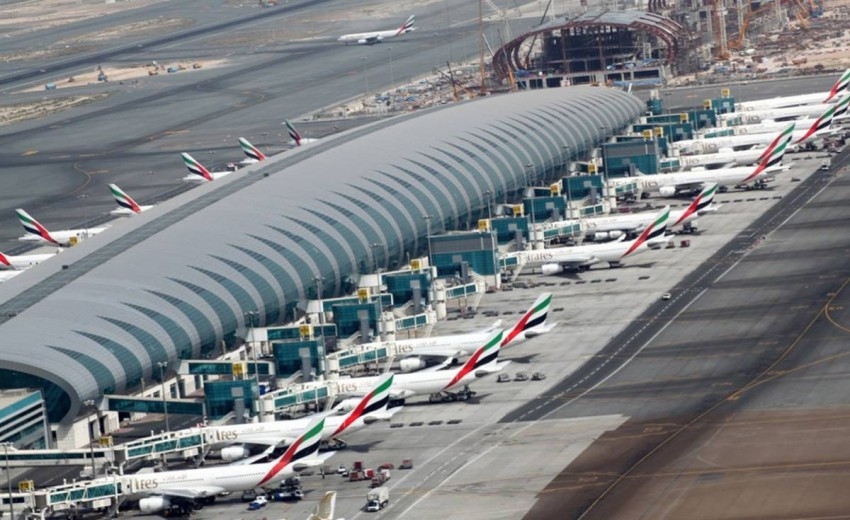 بسبب الغبار.. مطار دبي يُحوّل 10 رحلات إلى مطارات أُخرى