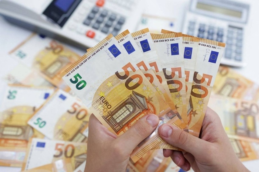 تعرّف على سعر اليورو اليوم الجمعة 19 أغسطس مقابل الدولار والعملات الاخرى