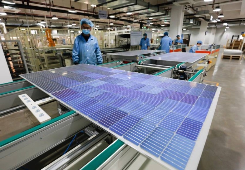 الصين تتحرك لحماية صناعة ألواح الطاقة الشمسية
