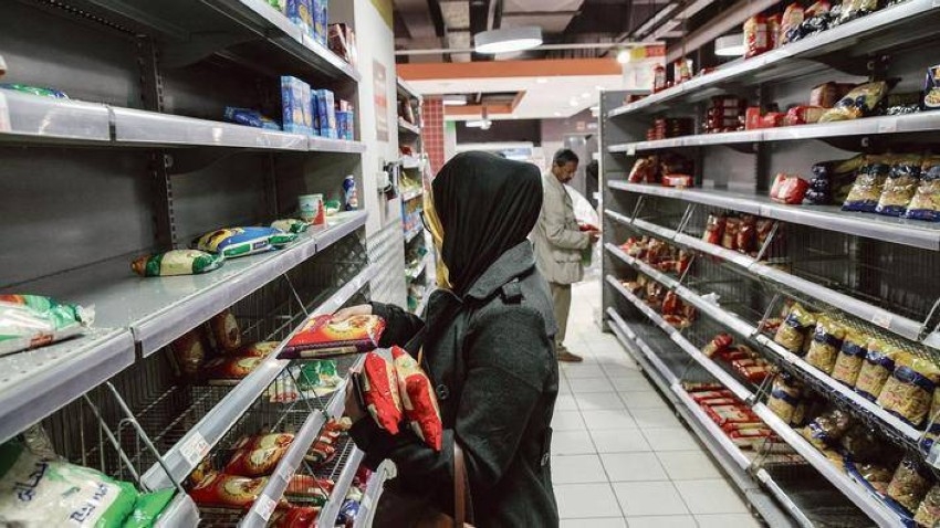 أزمة في قطاع الصناعات الغذائية في تونس جراء نقص المواد الأساسية