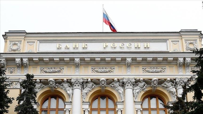 المركزي الروسي يمدد القيود على تداول العملات الأجنبية نقداً