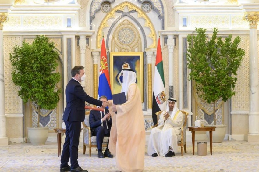 الإمارات وصربيا تعلنان عن شراكة استراتيجية شاملة بين البلدين وتبادل عدد من الاتفاقيات