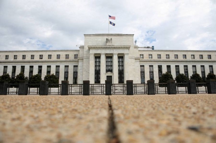 ما مصير الأسهم في حال رفع الفيدرالي الأمريكي أسعار الفائدة 100 نقطة أساس؟