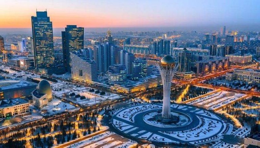 رئيس كازاخستان يعيد تسمية العاصمة أستانا