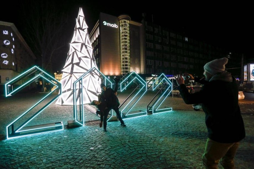 «كريسماس بلا أضواء».. ترشيد احتفالات أعياد الميلاد في أوروبا بسبب أزمة الطاقة