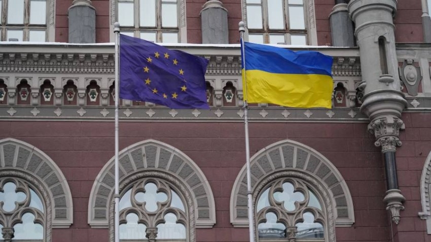 الاتحاد الأوروبي يمنح أوكرانيا قرضاً إضافياً بـ5 مليارات يورو