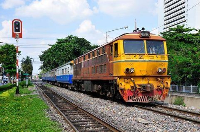 تايلاند توافق على خطة اقتراض بقيمة 16.7 مليار بات لهيئة السكك الحديدية