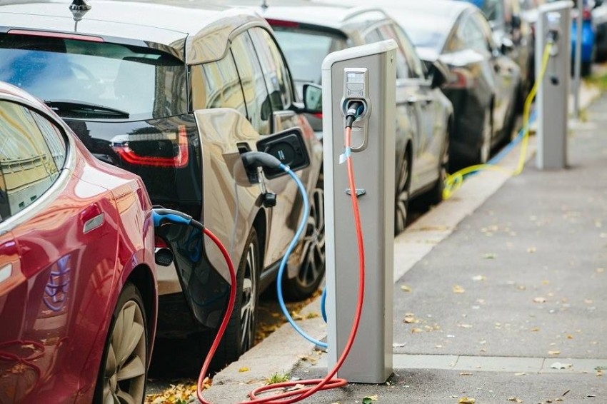 مقترح يمهد لزيادة شعبية السيارات الكهربائية في الولايات المتحدة