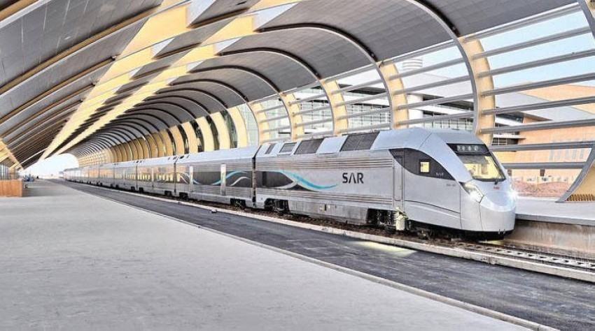 السعودية تنجز 200 كيلومتر من خط السكك الحديدية الخليجي