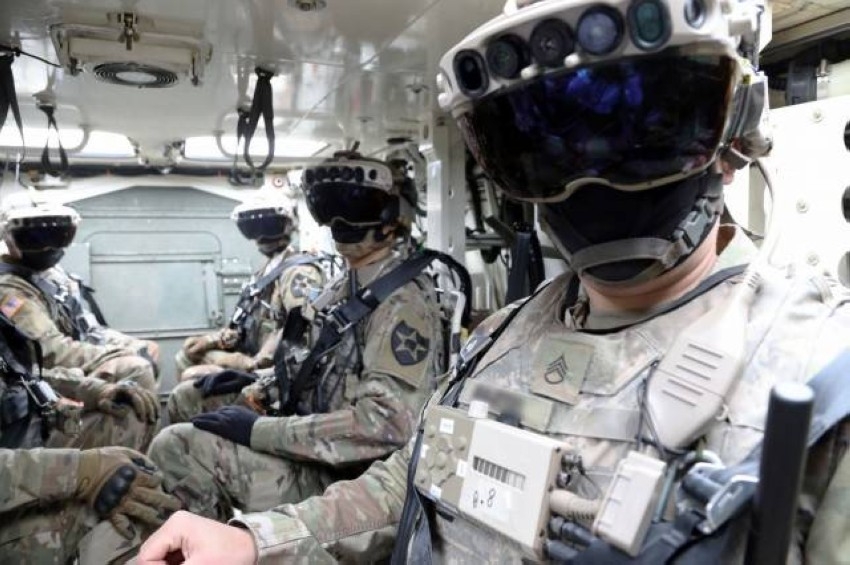 نظارات الجيش من مايكروسوفت تسبب الإعياء للجنود الأمريكيين