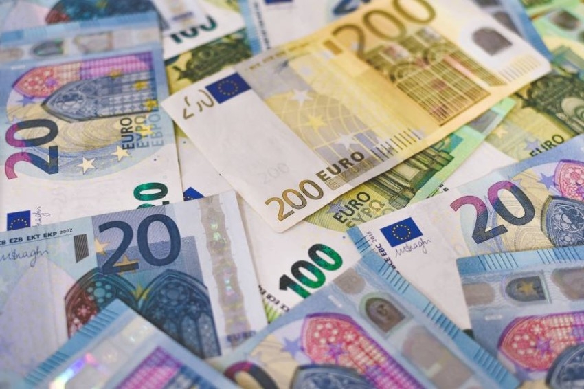 سعر اليورو مقابل الريال السعودي والدرهم الإماراتي اليوم الأربعاء 19 أكتوبر 2022